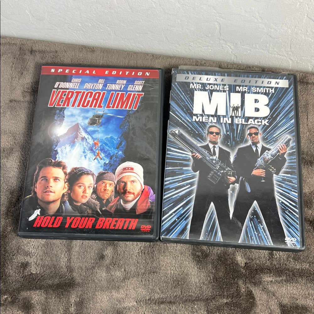Vertical Limit and Men in Black DVD Set